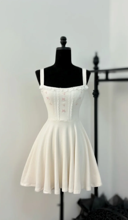 Sweet Straps A-line Chiffon Homecoming Dress White Birthday Dresses ED04330