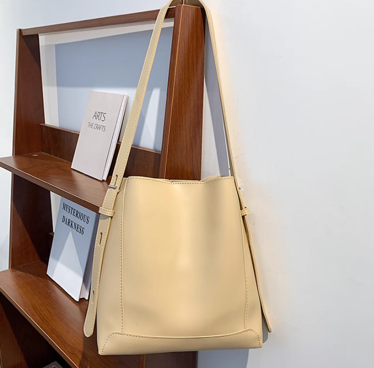 Sac seau à bandoulière polyvalent de grande capacité pour les déplacements quotidiens, sac fourre-tout ED0435