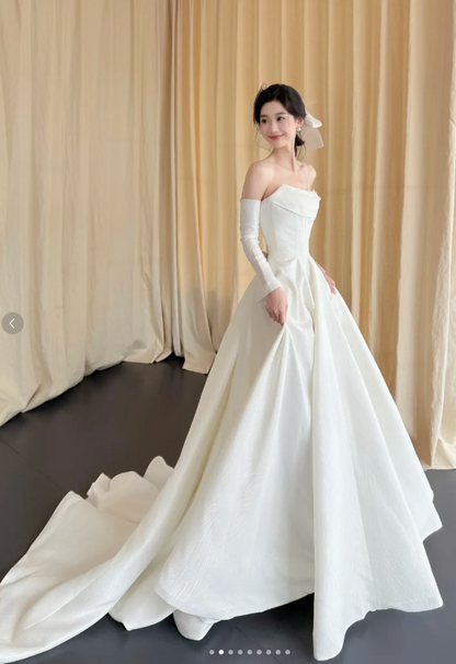Timeless Strapless A-line Simple Wedding Dresses Ivory Bridal Gowns ED04428