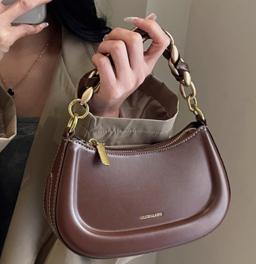 Sac messager rétro polyvalent à bandoulière avec chaîne ED0443