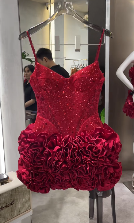 Wunderschönes dunkelolivgrünes herzförmiger Ausschnitt A-Linie Satin Tüll Kurzes Ballkleid Homecoming-Kleid ED02575