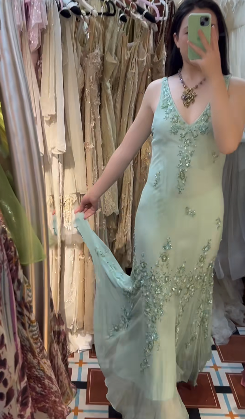 Fairy V-neck Mermaid Long Prom Dresses Beaded Chiffon Soft Green Evening Dresses ED04506