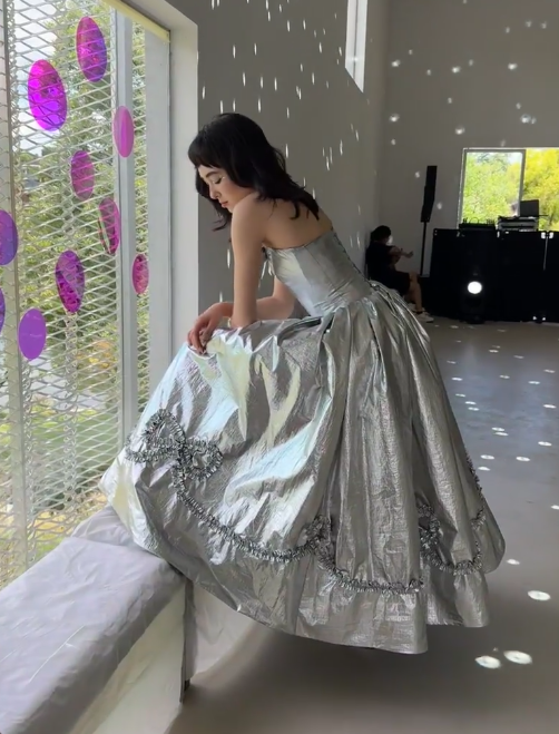 Elegant Strapless Ball Gown Silver Long Prom Dresses Silver Formal Dresses ED04511