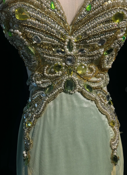 Vintage Mermaid V-neck Light Green Long Prom Dresses Chiffon Beaded Evening Gowns Light Green Formal Dresses ED04521