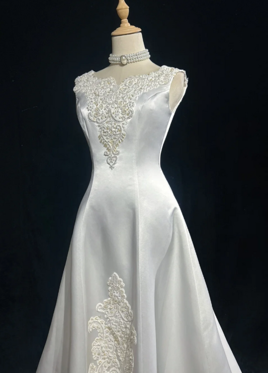 Vintage Jewel A-Line Long Wedding Dresses, Satin Beaded Applique Bridal Dresses White Bridal Gowns ED04522