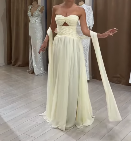 Glam Sweetheart Neck Sheath Pale Yellow Wedding Guest Dresses Chiffon Pale Yellow Evening Gowns ED04530
