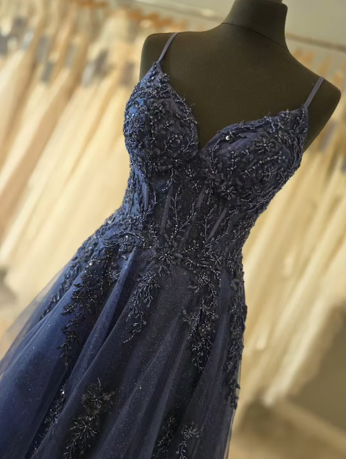 Fairy Spaghetti Strap A-Line Long Prom Dresses Beaded Tulle Navy Blue Evening Gowns ED04546