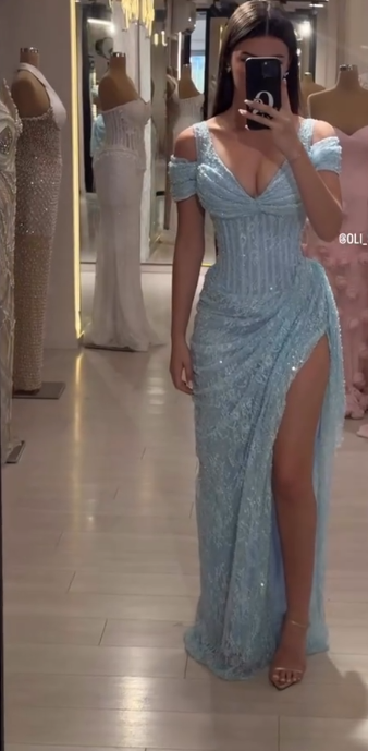 Elegant Off-the-shoulder Sheath Long Prom Dresses Lace Beaded Evening Gowns ED04576