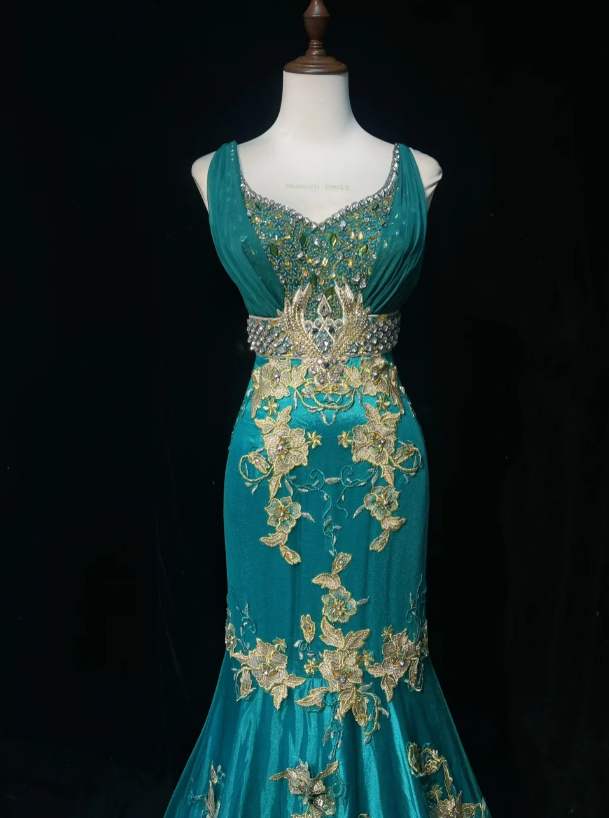 Vintage V Neck Mermaid Long Prom Dresses Satin Applique Blue Evening Dresses ED04580