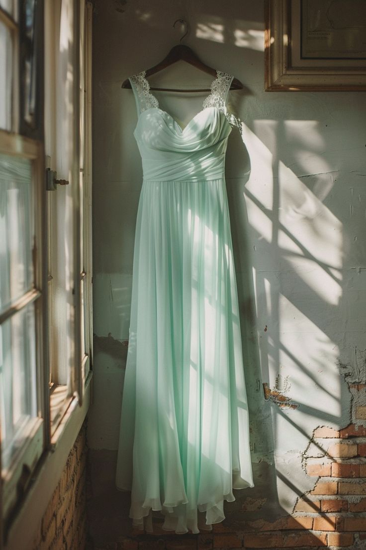 Elegant Lace Strap Sheath Long Prom Dresses Chiffon Mint Green Evening Dresses ED04634