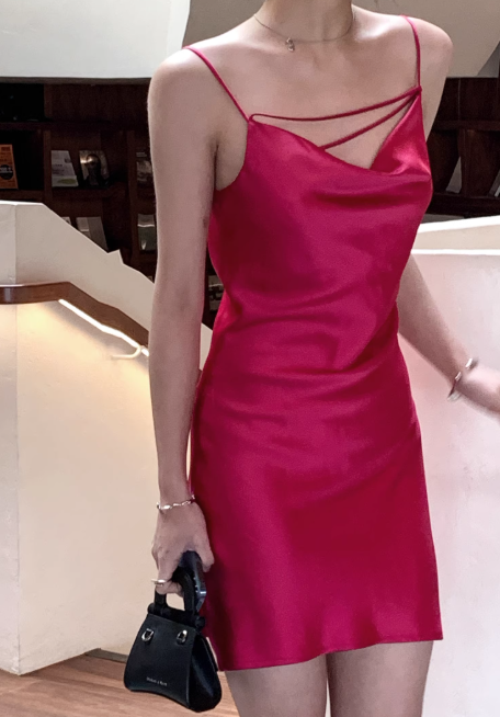 Chic Spaghetti Strap Sheath Short Prom Dresses Satin Sleeveless Birthday Dresses Hot Pink Homecoming Dresses ED04643