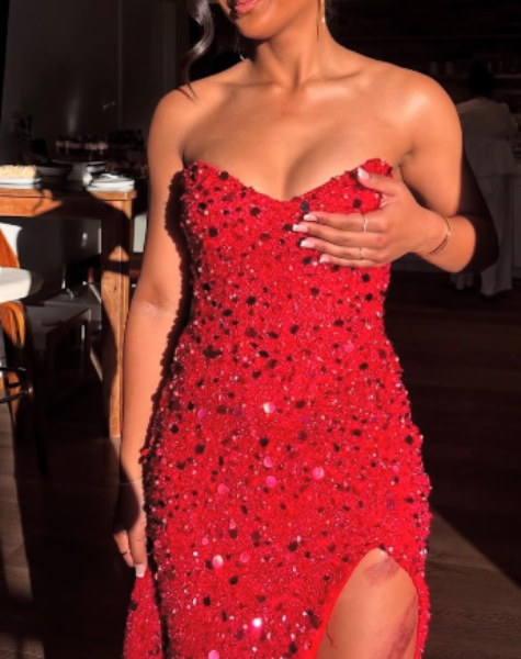 Chic Sweetheart Neck Sheath Long Prom Dresses with Slit Sequin Burgundy Evening Gowns ED04661