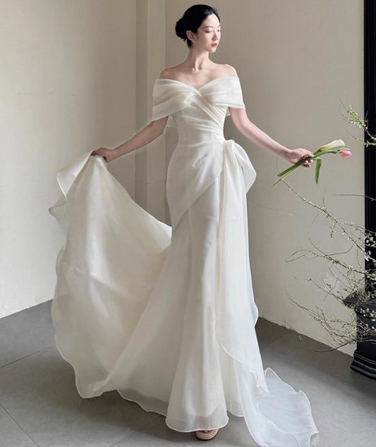 Timeless Off-the-shoulder Mermaid Wedding Dresses Tulle White Bridal Gowns Simple Bridal Dresses ED04664