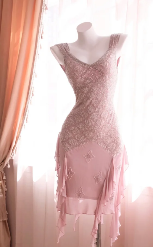 Vintage V-neck Sheath Short Prom Dresses Chiffon Beaded Homecoming Dresses Dusty Pink Birthday Dresses ED04676
