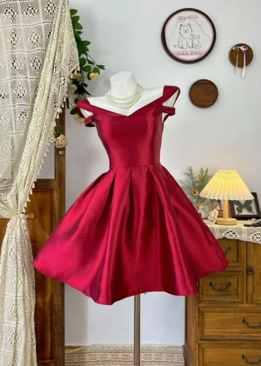 Simple V-neck A-Line Short Prom Dresses Satin Red Birthday Dresses Red Homecoming Dresses ED04703