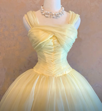 Wunderschönes dunkelolivgrünes herzförmiger Ausschnitt A-Linie Satin Tüll Kurzes Ballkleid Homecoming-Kleid ED02575