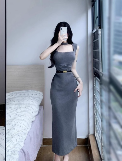 Graues Kleid im französischen Stil mit quadratischem Ausschnitt ED0470