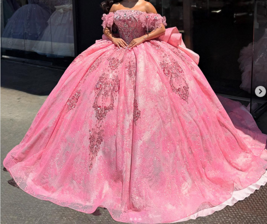 Gorgeous Off-the-shoulder Ball Gown Tulle Long Prom Dresses Beaded Pink Sweet 16 Dress Applique Quinceanera Dresses ED04712