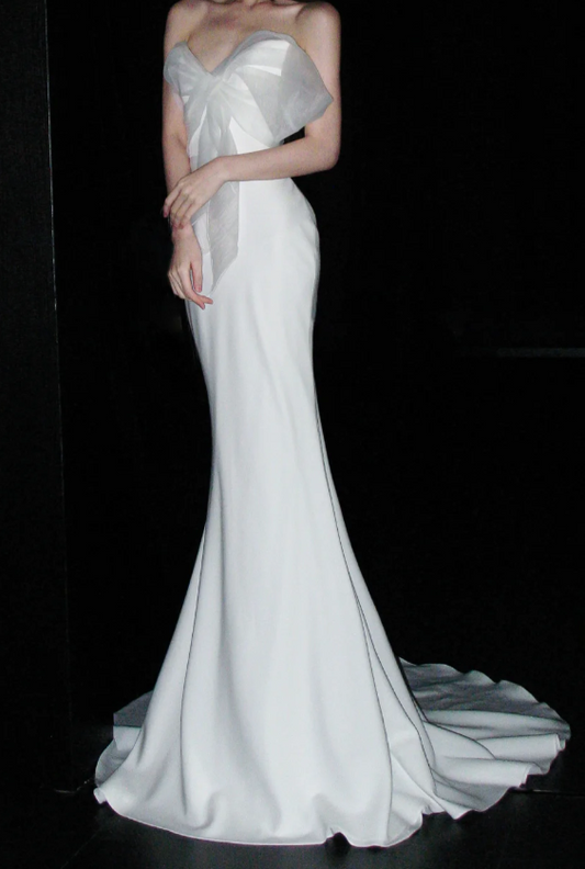 Simple Strapless Mermaid Long Wedding Dresses Chiffon Backless White Bridal Gowns ED04717