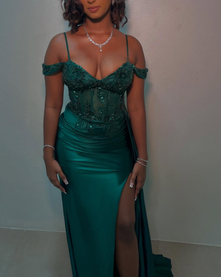 Wunderschönes dunkelolivgrünes herzförmiger Ausschnitt A-Linie Satin Tüll Kurzes Ballkleid Homecoming-Kleid ED02575