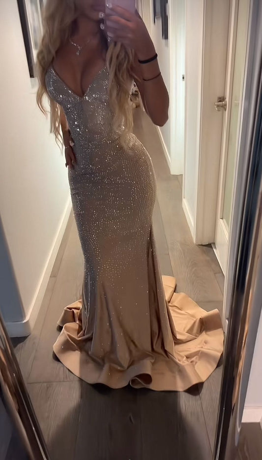Elegant Spaghetti Strap Sheath Long Prom Dresses Satin Champagne Wedding Guest Dresses ED04784