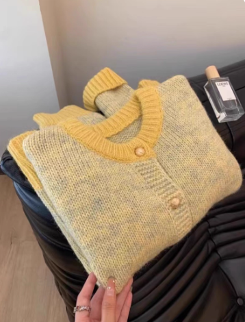 Mohair contrasting round neck knitted cardigan ED0481