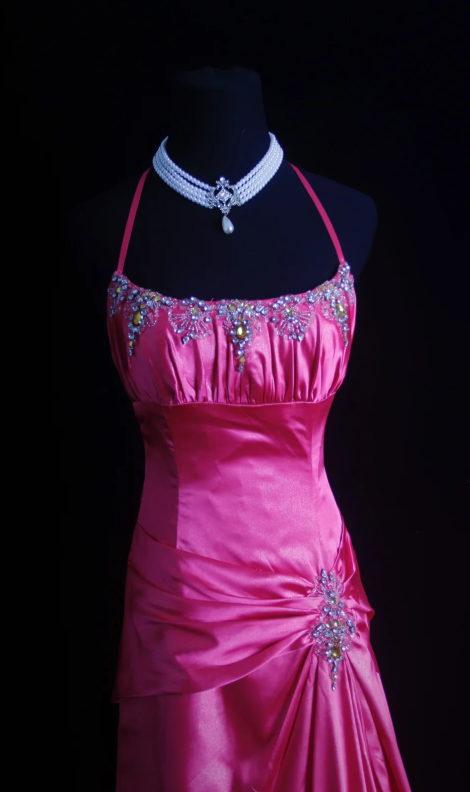 Vintage Halter Neck Sheath Long Prom Dresses Satin Hot Pink Formal Dresses Hot Pink Halloween Dresses ED04835