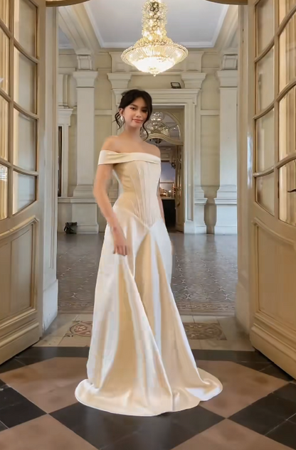 Elegant Off-the-shoulder Sheath Long Formal Dresses Satin White Evening Gowns White Wedding Guest Dresses ED04838