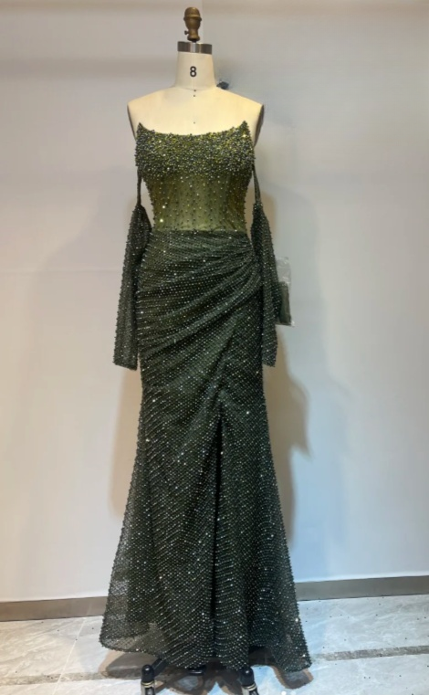 Wunderschönes dunkelolivgrünes herzförmiger Ausschnitt A-Linie Satin Tüll Kurzes Ballkleid Homecoming-Kleid ED02575