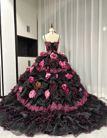 Gorgeous Spaghetti Strap Ball Gown Tulle Long Prom Dresses Applique Black Quinceanera Dresses Sweet 16 Dress ED04902