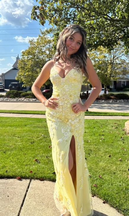 Wunderschönes dunkelolivgrünes herzförmiger Ausschnitt A-Linie Satin Tüll Kurzes Ballkleid Homecoming-Kleid ED02575