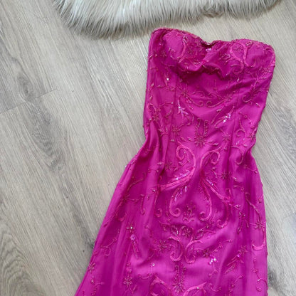 Elegant Strapless Mermaid Fuchsia Long Prom Dresses Beaded Satin Fuchsia Formal Dresses ED04927