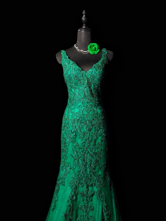 Elegant V-neck Mermaid Green Long Prom Dresses Beaded Applique Tulle Green Evening Dresses ED04937