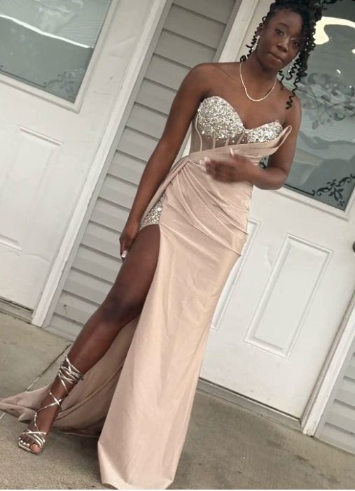 Chic Sweetheart Neck Sheath Long Prom Dress Satin Champagne Evening Dress with Slit ED04979