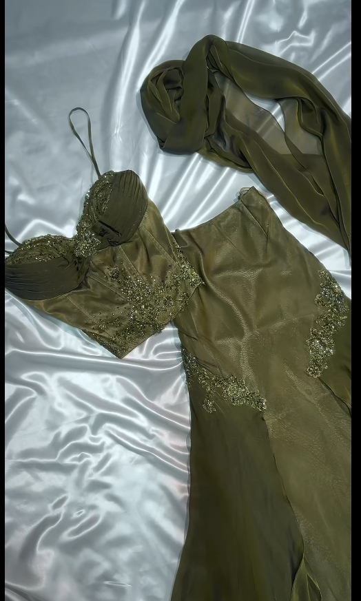 Vintage Spaghetti Strap Corset Two-Piece Prom Dresses with Scarf Chiffon Green Evening Dresses ED05054