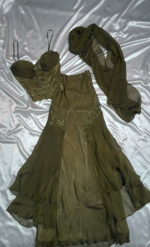 Vintage Spaghetti Strap Corset Two-Piece Prom Dresses with Scarf Chiffon Green Evening Dresses ED05054