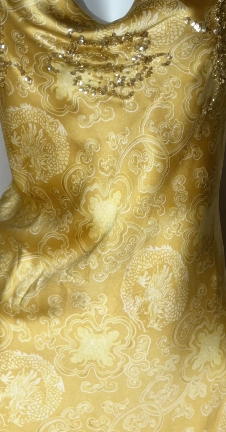 Vintage Spaghetti Strap Sheath Yellow Prom Dresses Silk Yellow Evening Dresses with Open Back ED05055