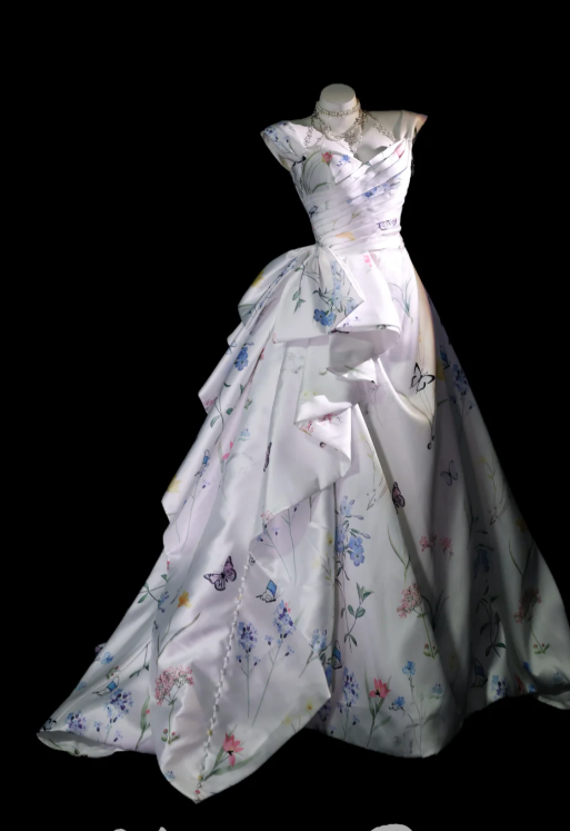 Gorgeous Strap Ball Gown Floral White Long Prom Dresses Satin White Quinceanera Dresses Sweet 16 Dress ED05062