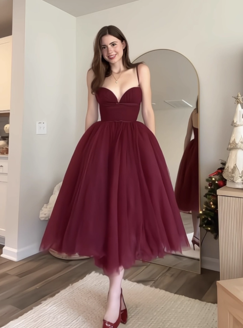 Cute Spaghetti Strap Ball Gown Tulle Tea Length Prom Dresses Dark Red Birthday Dresses ED05083