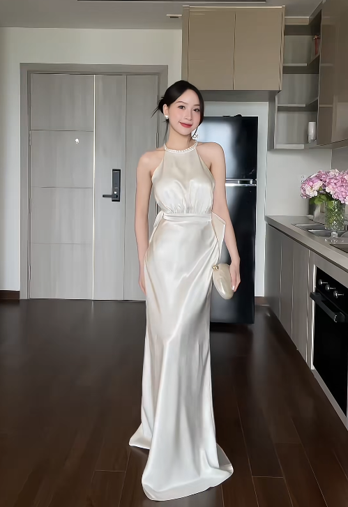 Chic Halter Sheath White Long Prom Dresses Satin White Wedding Guest Dresses ED05092