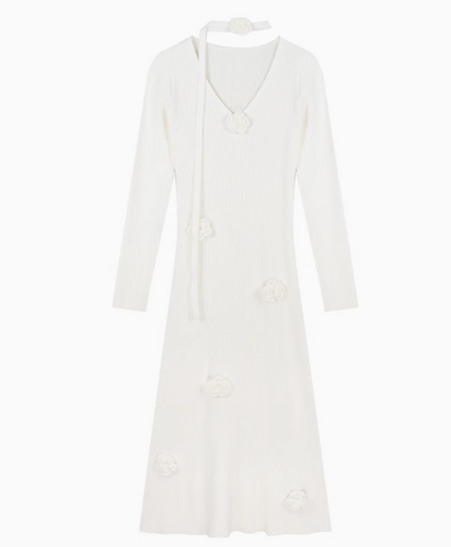 Robe tricotée à manches longues et col en V avec motif floral 3D ED0516