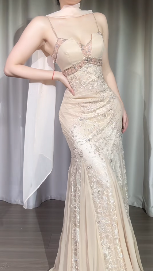 Glam Spagehetti Straps Sheath Long Prom Dresses Glitter Chiffon Beaded Sleeveless Wedding Guest Dresses ED05176