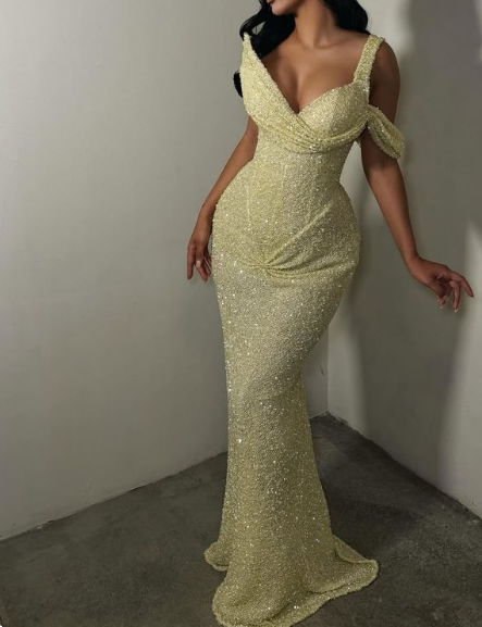 Sexy One-shoulder Mermaid Yellow Long Prom Dresses Beads Yellow Evening Gowns ED05196