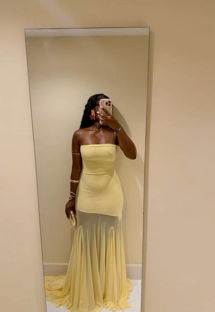 Elegant Strapless Sheath Long Prom Dresses Chiffon Yellow Wedding Guest Dresses ED05229