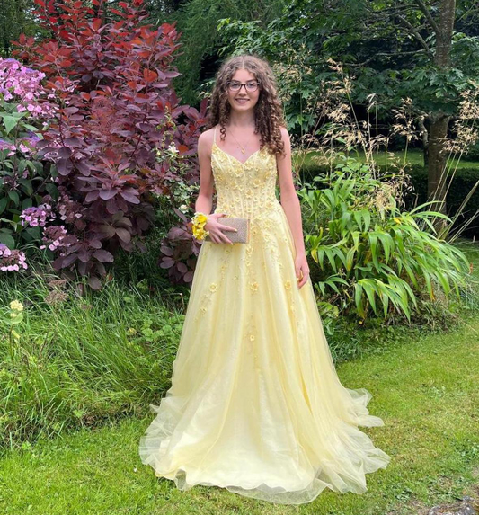 Gorgeous Spaghetti Straps A-Line Yellow Long Prom Dresses Tulle Applique Yellow Formal Dresses ED05232