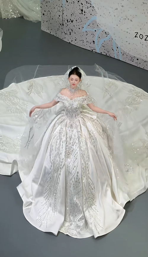 Wunderschönes dunkelolivgrünes herzförmiger Ausschnitt A-Linie Satin Tüll Kurzes Ballkleid Homecoming-Kleid ED02575