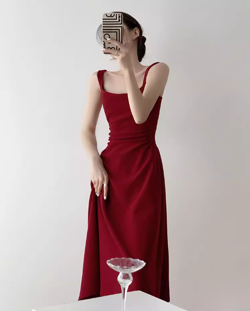 Rotes A-Linien-Strapskleid im französischen Hepburn-Stil ED0528