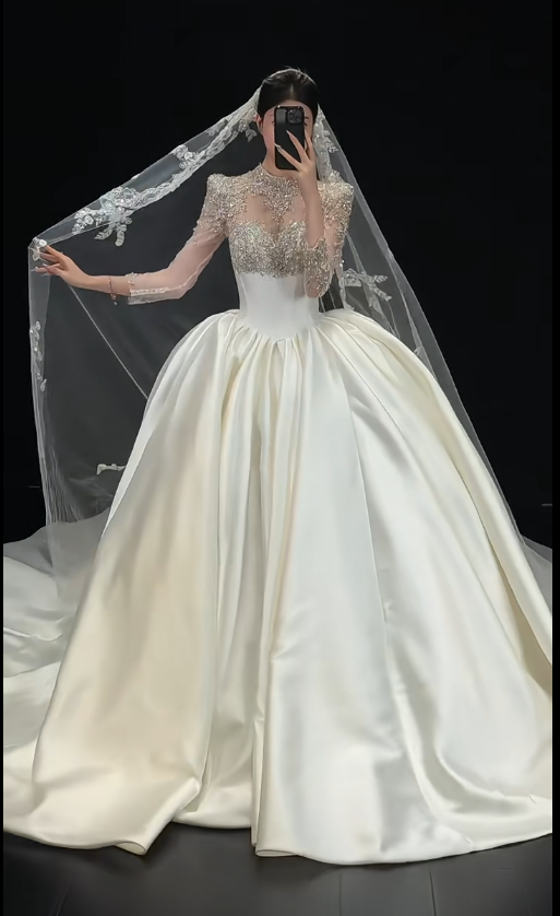 Timeless Ball Gown Long Wedding Dresses, Satin White Bridal Gowns, Rhinestone Long-Sleeved Bridal Dresses ED05296