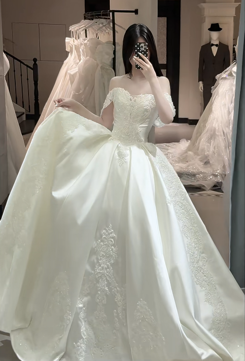 Timeless Ball Gown Off-shoulder Long Wedding Dresses, Satin Appliques White Bridal Gowns, Short Sleeves Bridal Dresses ED05298