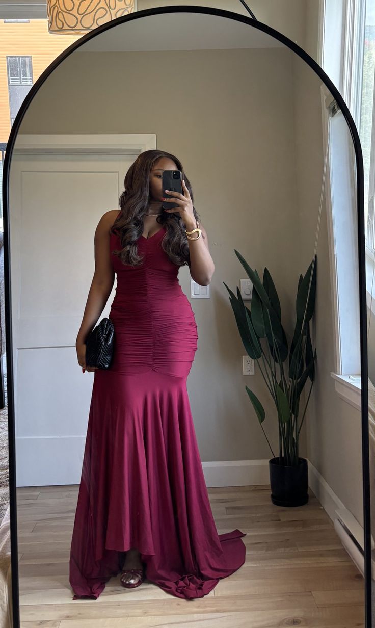 Sexy V-neck Bodycon Burgundy Long Prom Dresses Chiffon Burgundy Bridesmaid Dresses ED05316